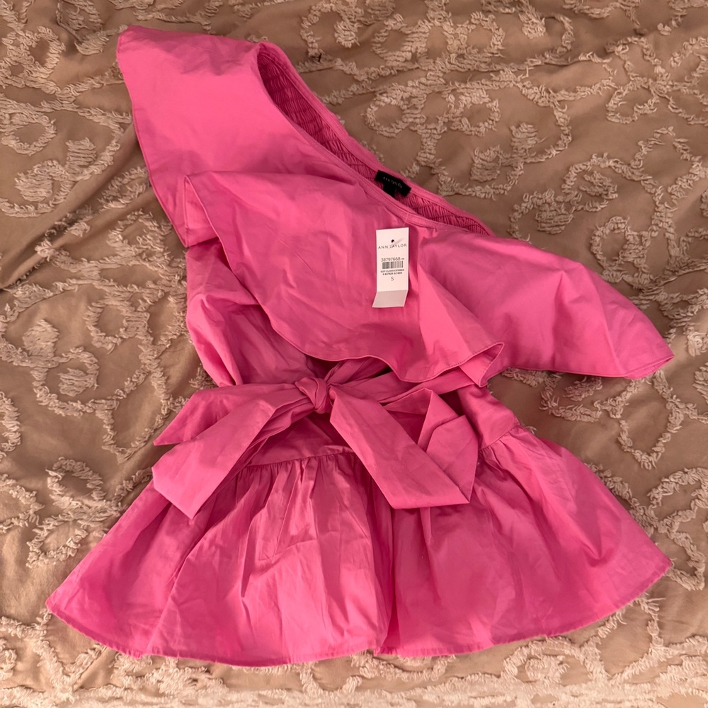 Pink Ruffled Dress with Bow